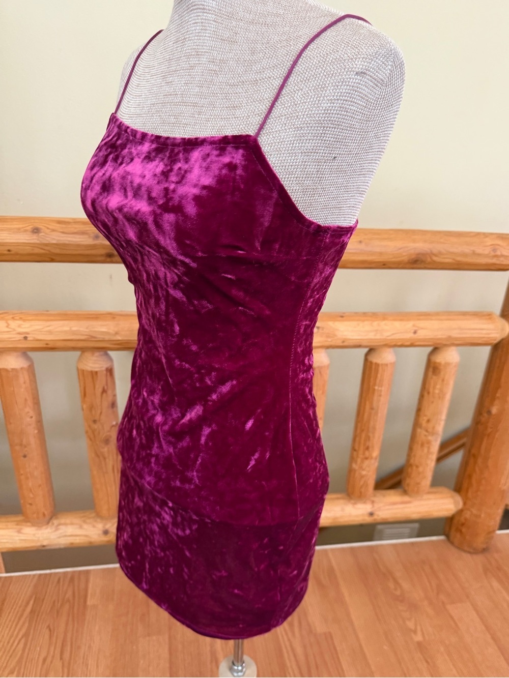 Urban Renewal Crushed Velvet Bodycon Mini Dress | Magenta | Small - Picture 5 of 9